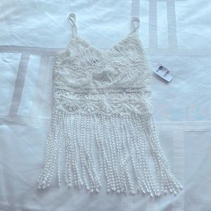 White top with crochet